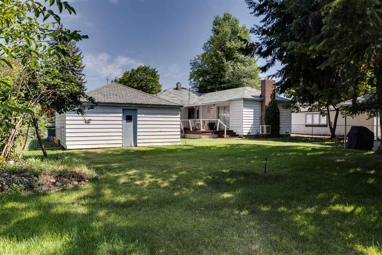 1105 N Wilbur Rd - Photo 2