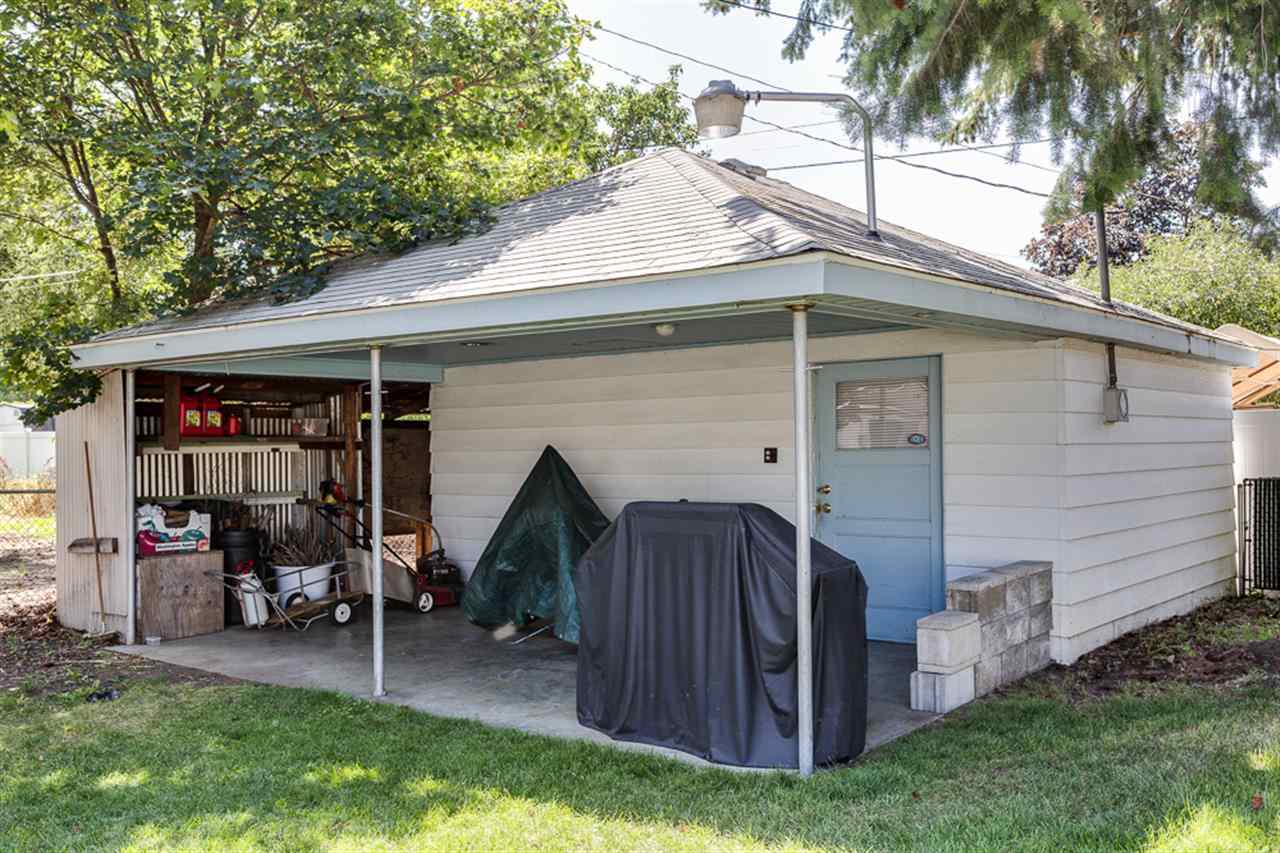 1105 N Wilbur Rd - Photo 13