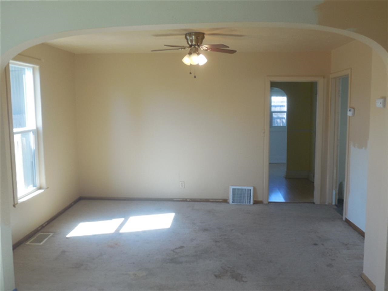 4217 E Fairview Ave - Photo 3