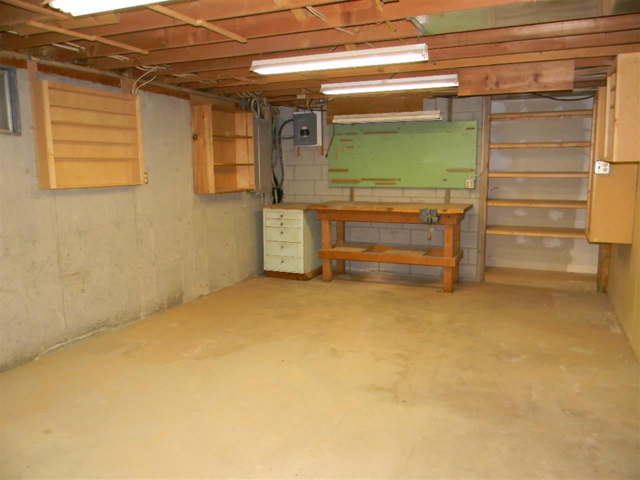 9715 N Moore St - Photo 18