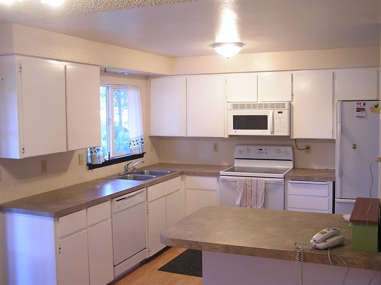 4016 E Beverly Dr - Photo 4