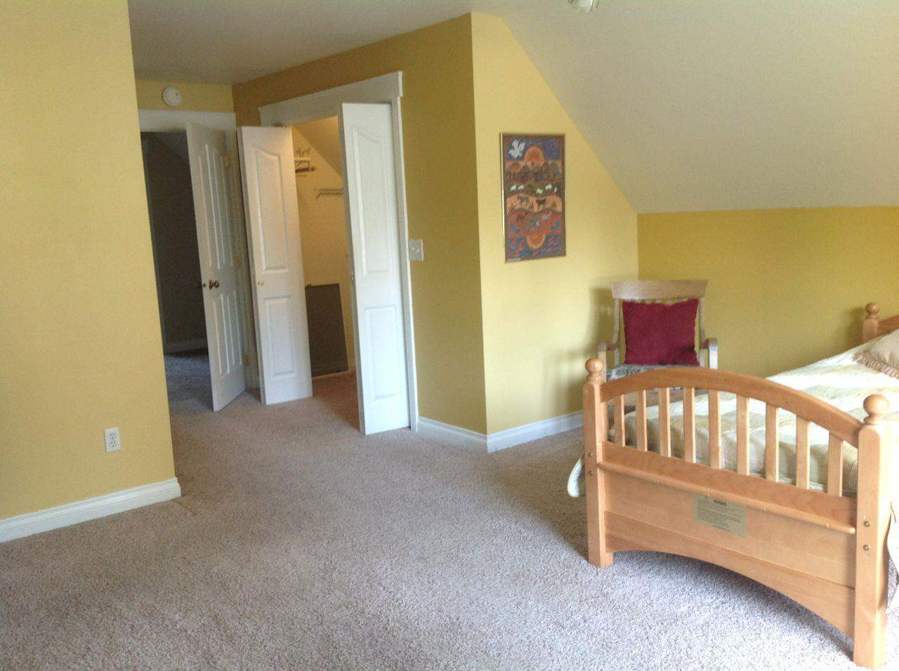 523 E A St - Photo 14