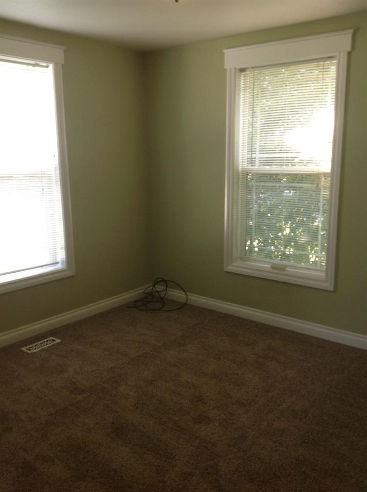 523 E A St - Photo 16