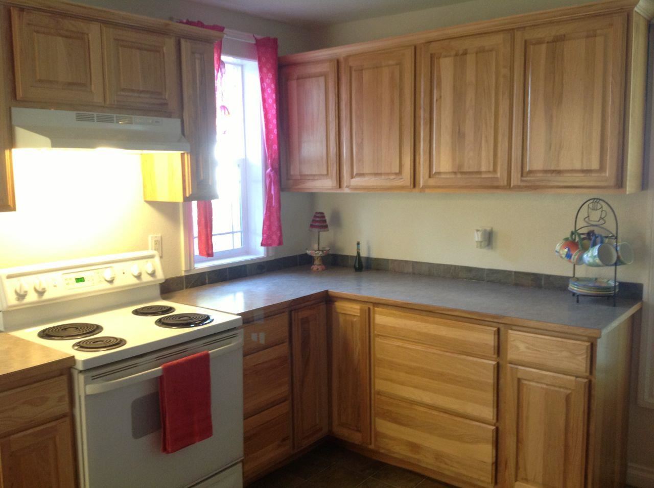 523 E A St - Photo 4