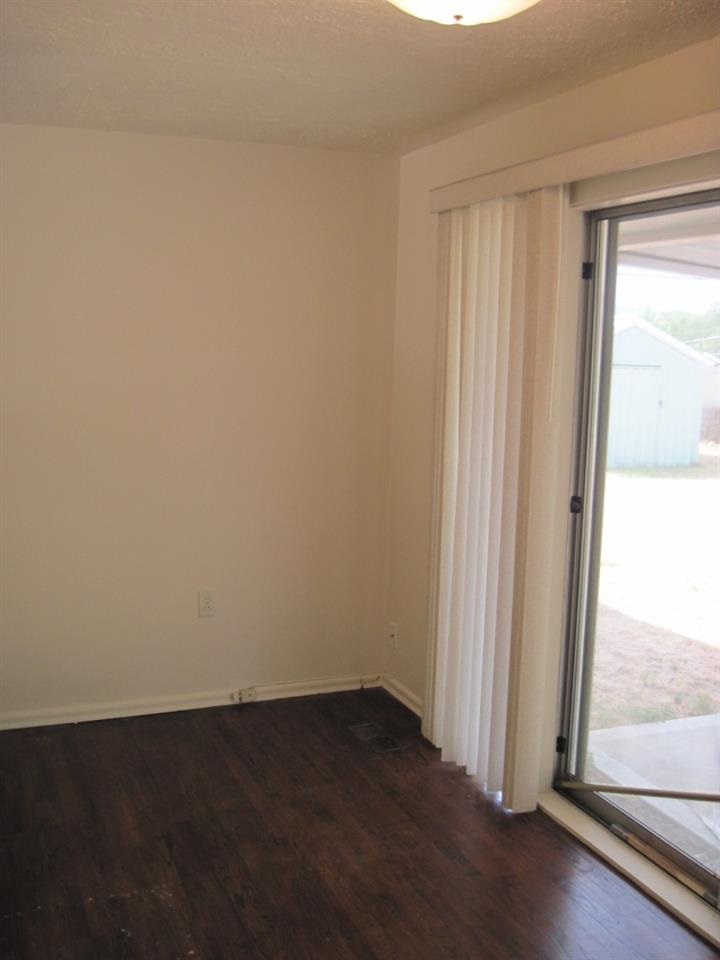 1003 N Wilbur Rd - Photo 10