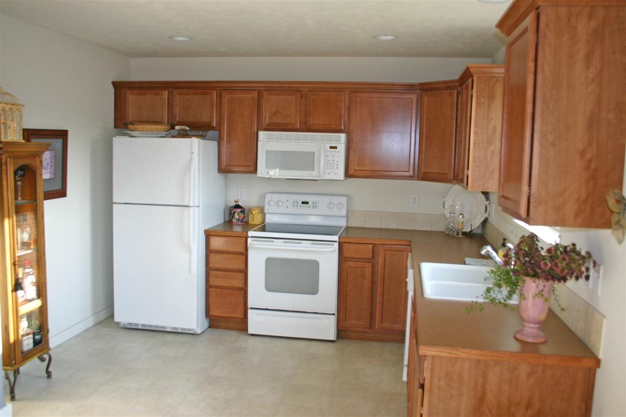 7714 N Ash Ln - Photo 3
