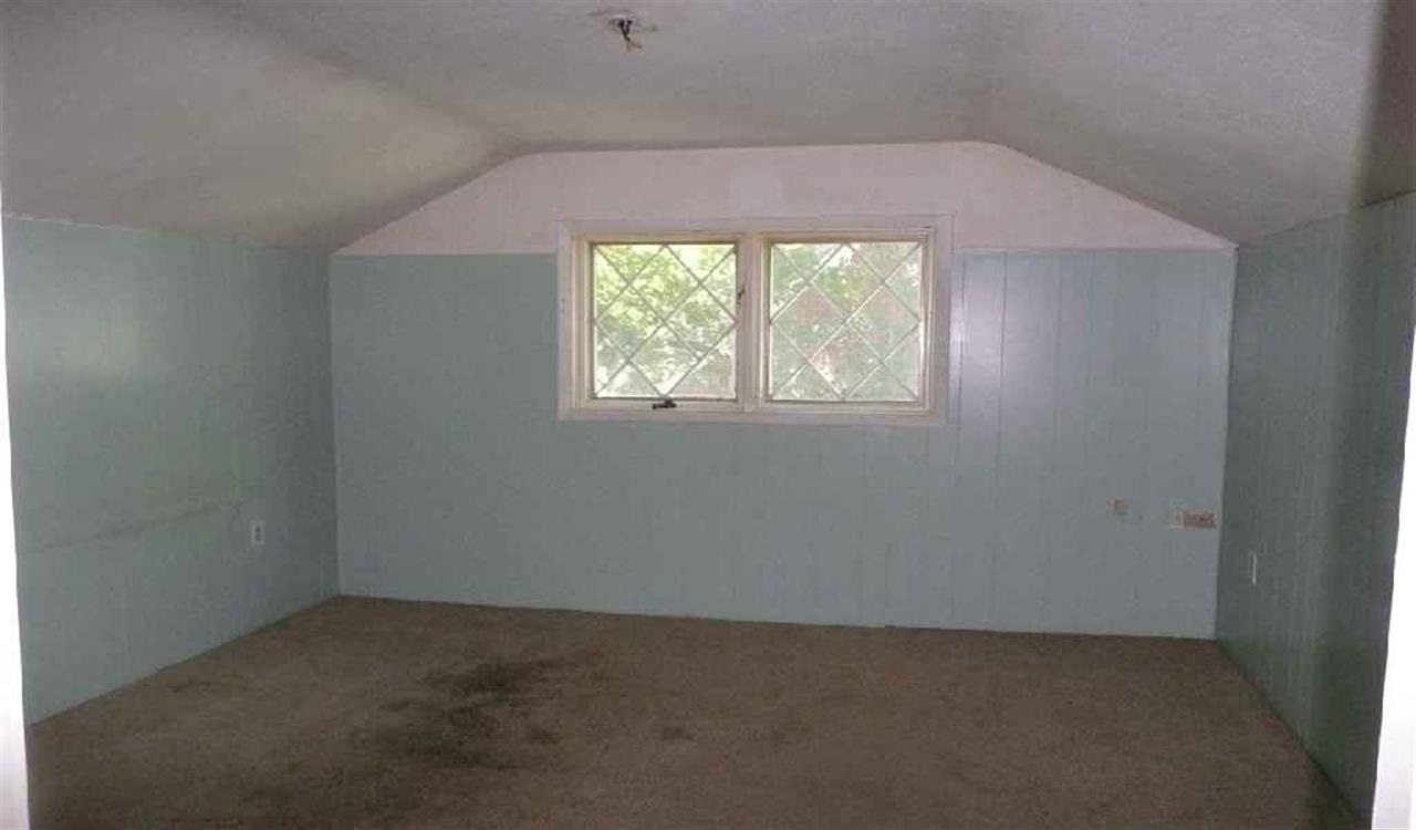 315 S Broadway St - Photo 10