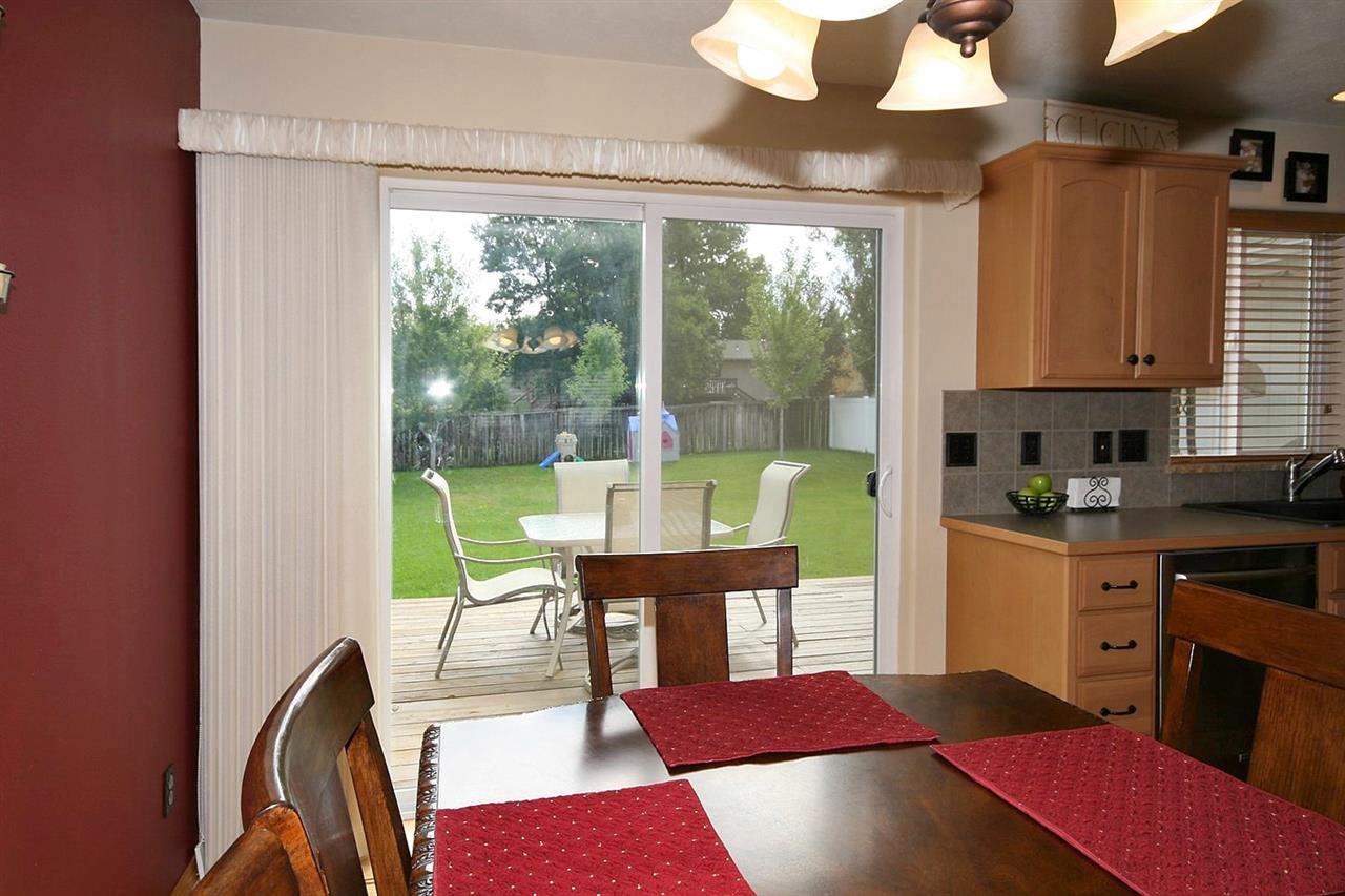 819 S Rees Ln - Photo 10