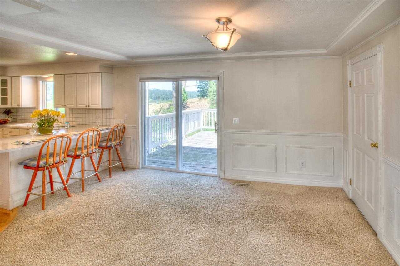 2621 E Hillcrest Dr - Photo 5
