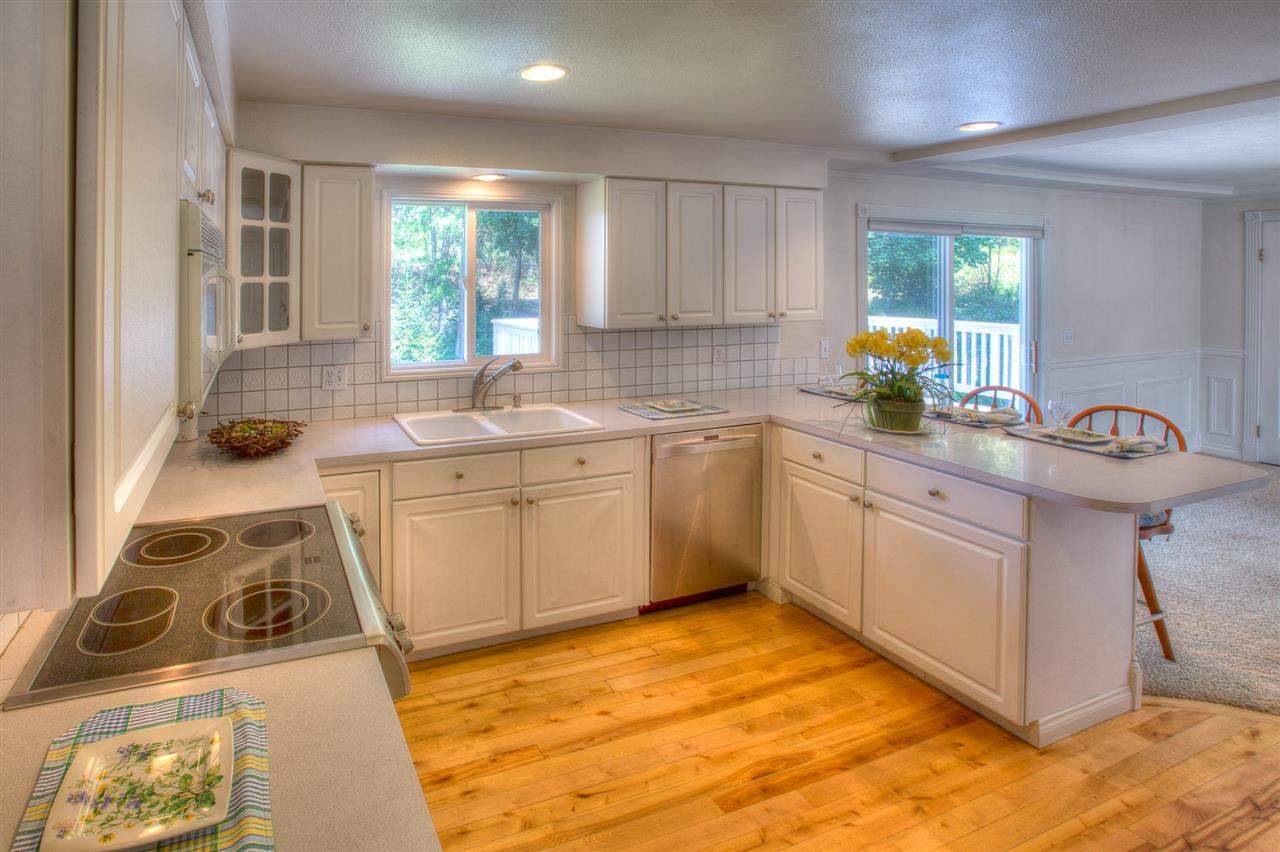 2621 E Hillcrest Dr - Photo 7