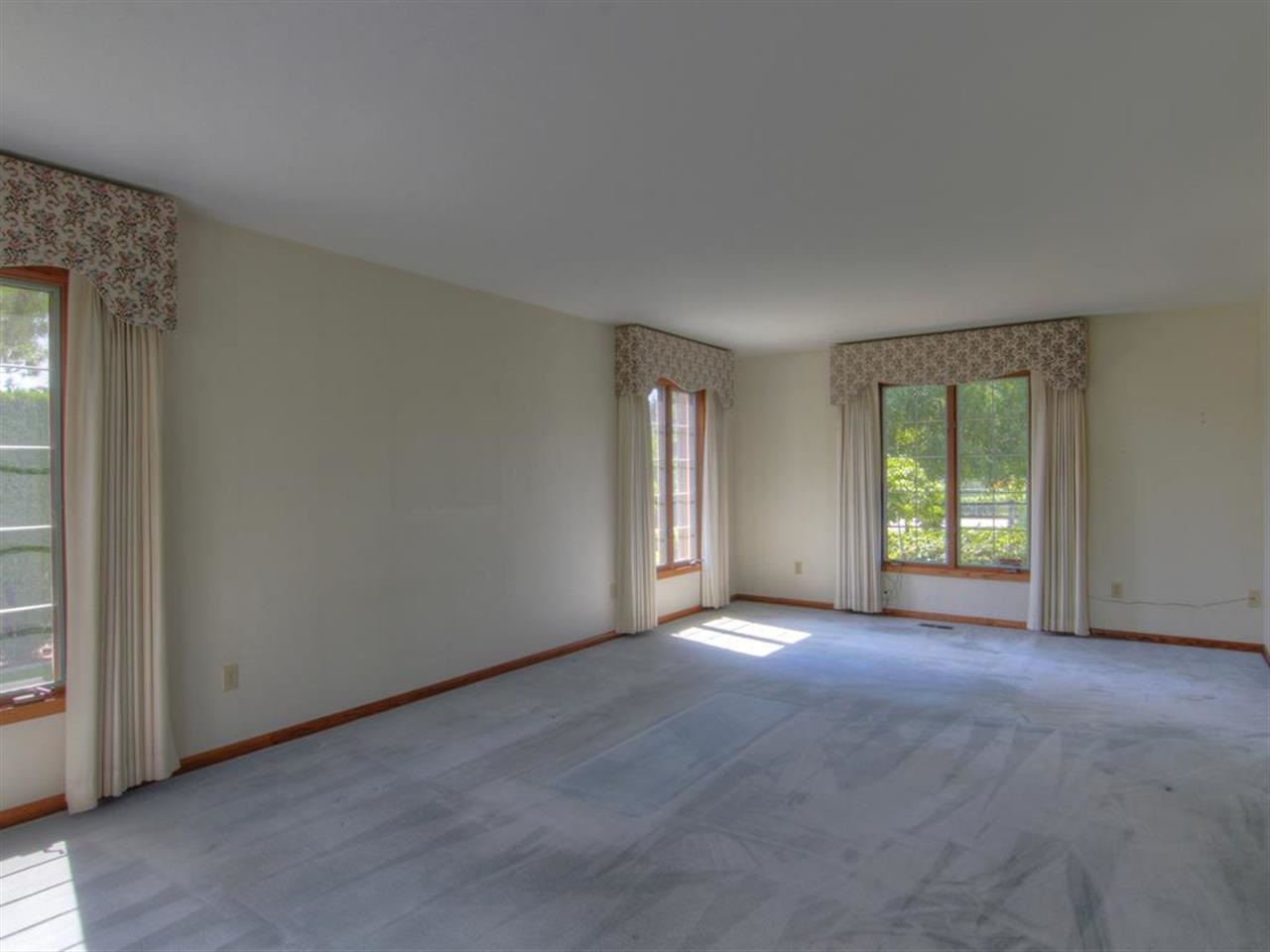 2605 S Adams Rd. - Photo 3