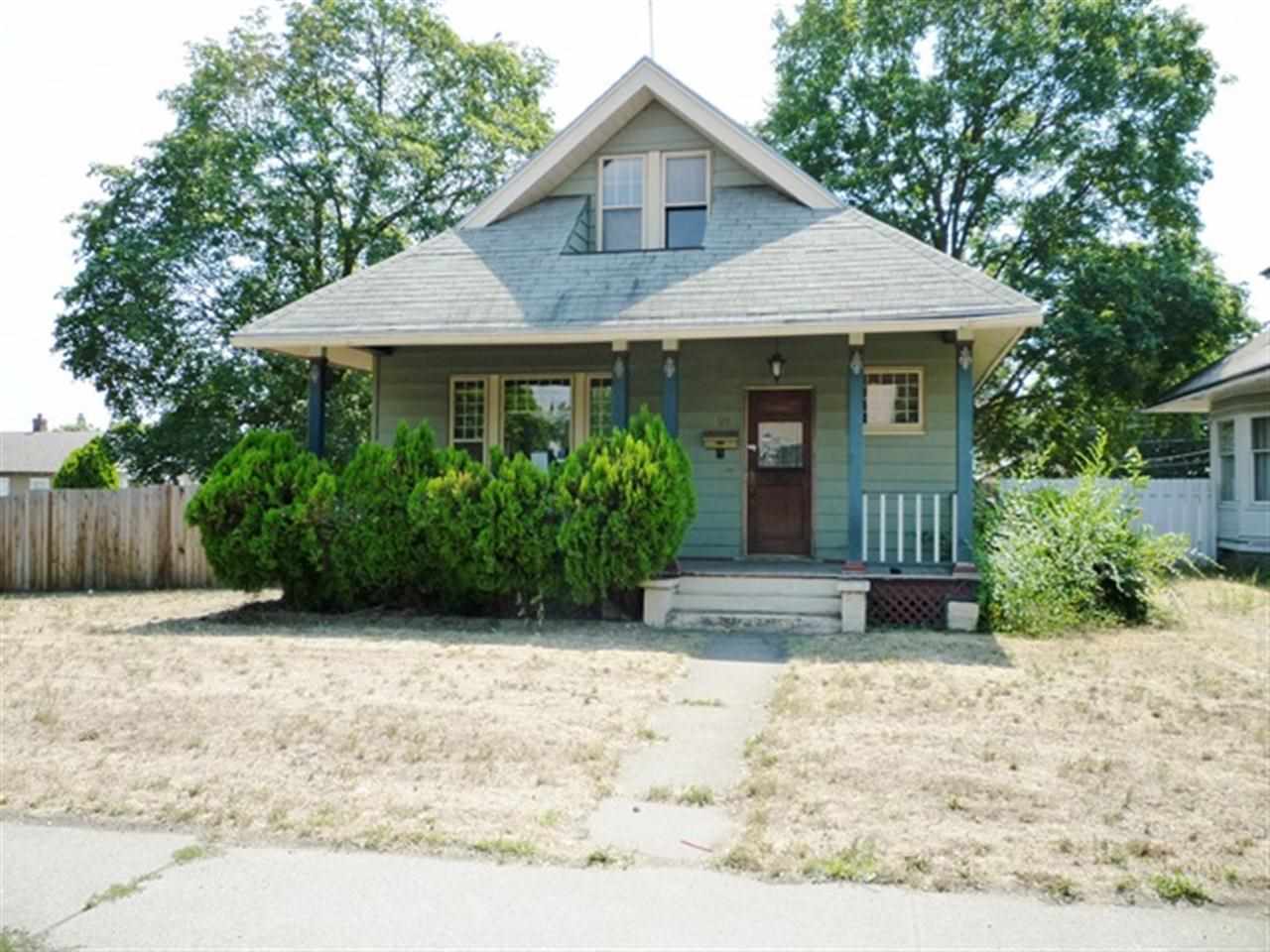 1122 E Indiana Ave