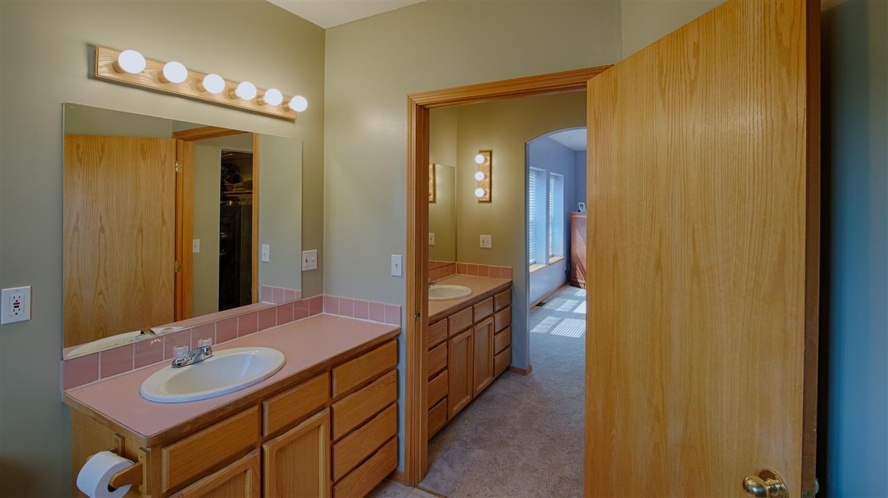 5270 Scotts Valley Rd - Photo 11