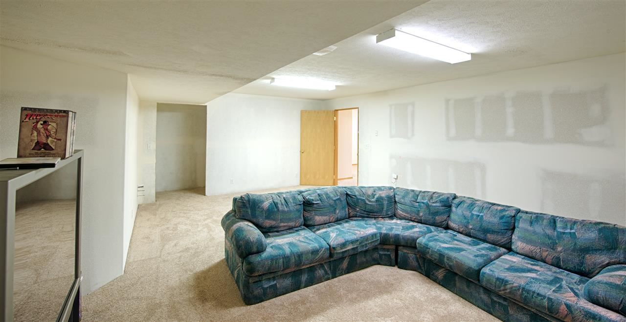 5270 Scotts Valley Rd - Photo 15
