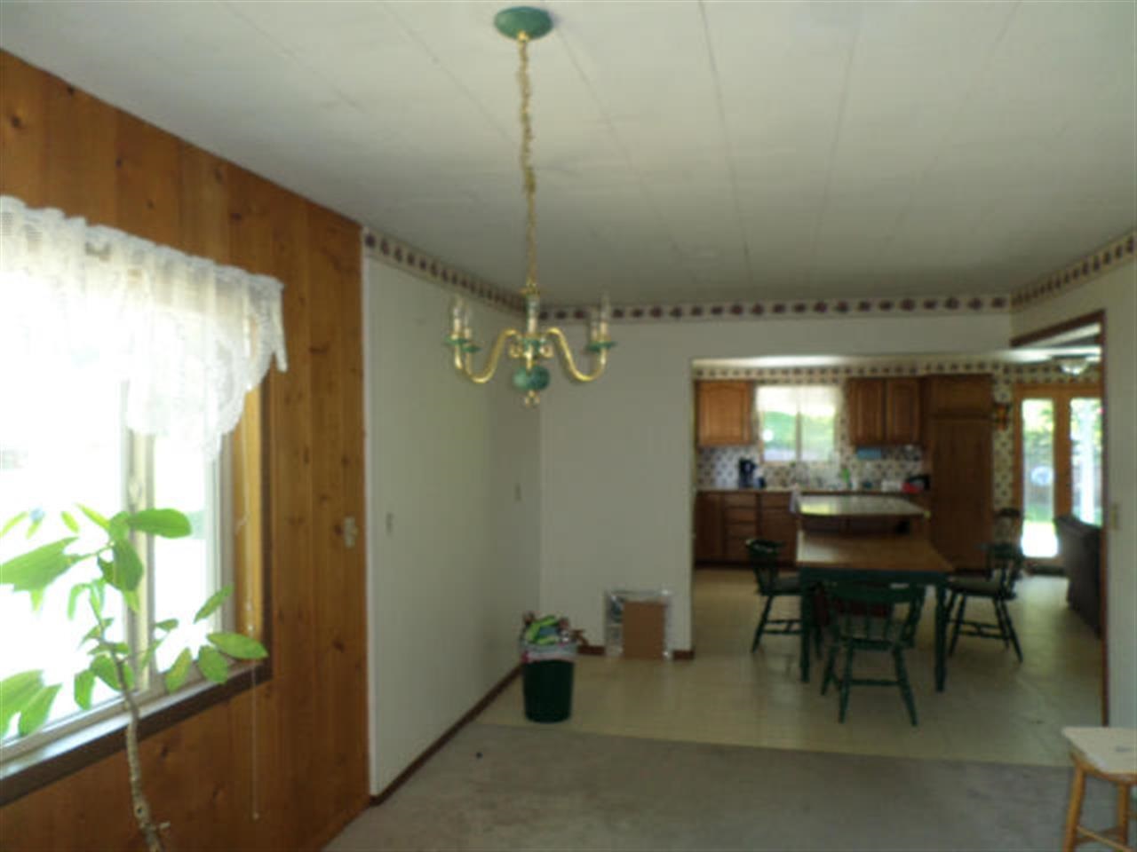1295 PEACHCREST Rd - Photo 6