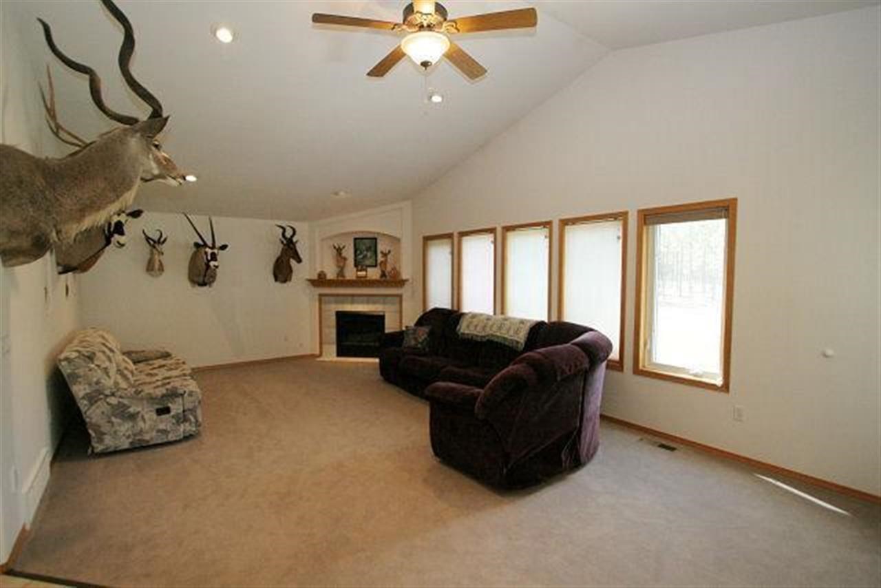 19512 S Graham Rd - Photo 5