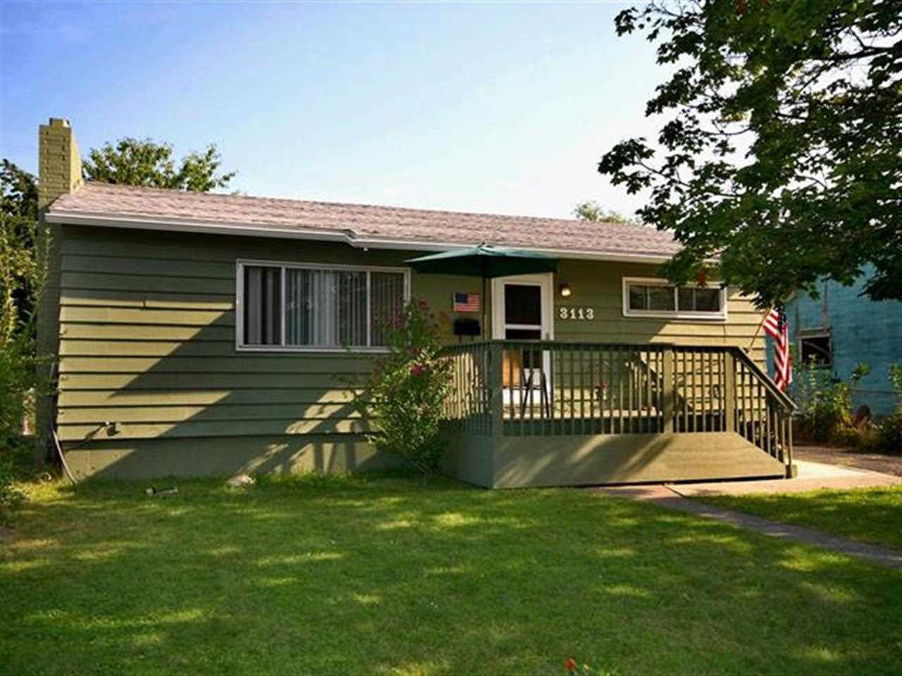 3113 E Jackson - Photo 1
