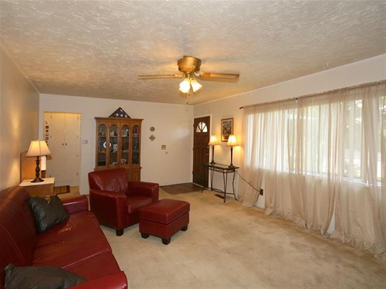 3113 E Jackson - Photo 3
