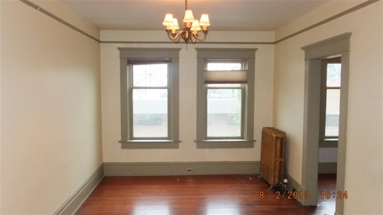 326 W 6th Ave - Photo 3