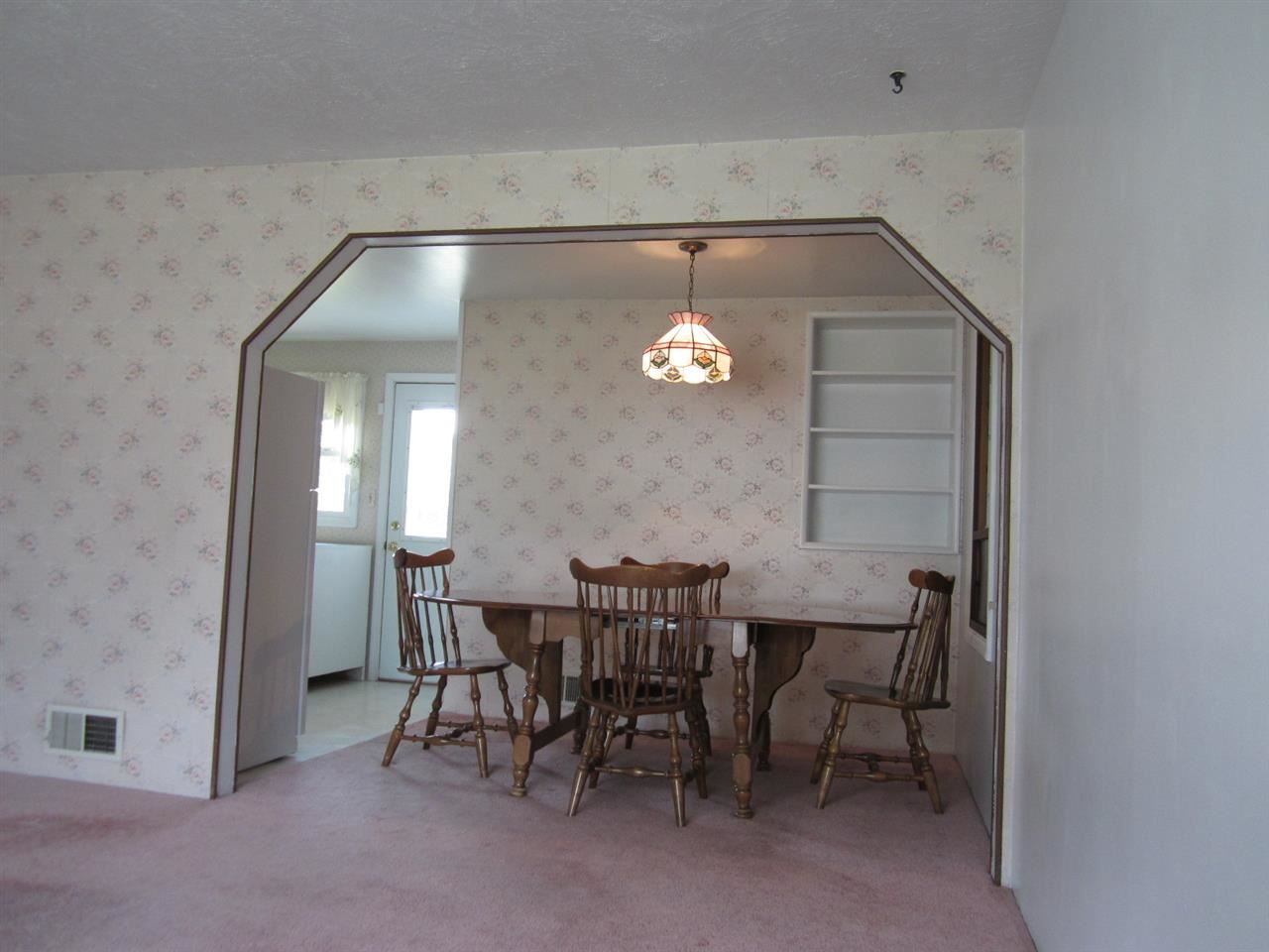 6111 N DOUGLAS - Photo 5