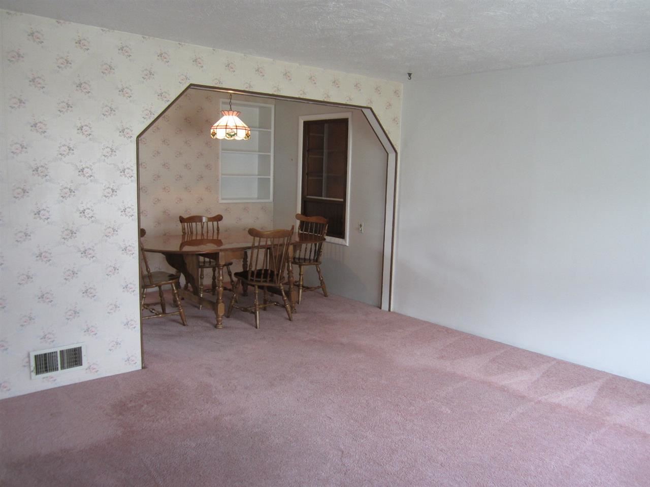 6111 N DOUGLAS - Photo 6