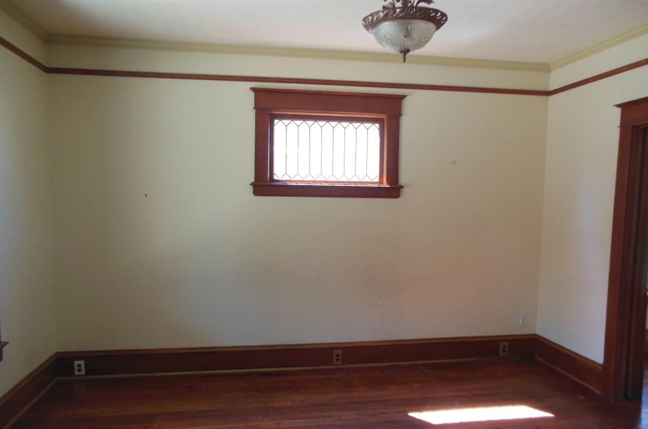 2216 W Boone Ave - Photo 3