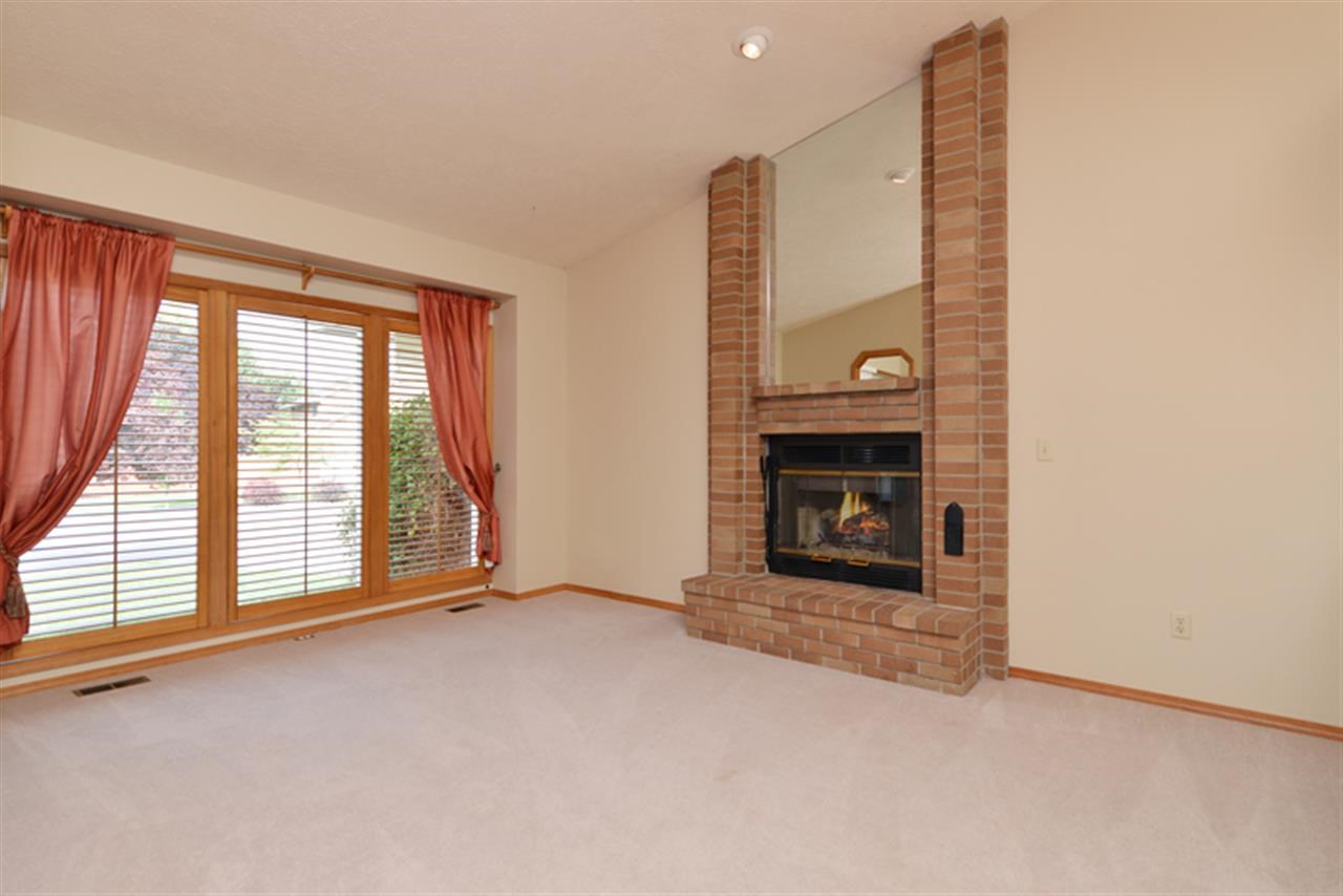 6423 S MORAN Dr - Photo 3