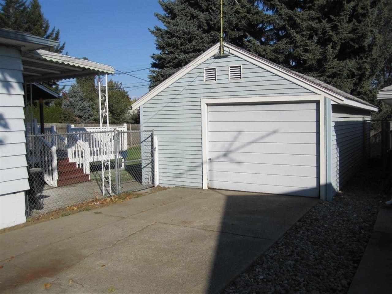 5810 N Hemlock St - Photo 13