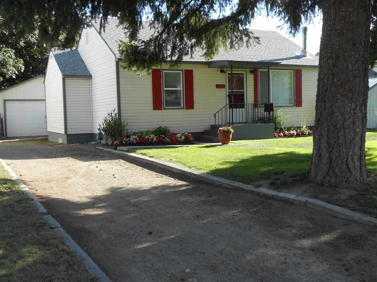 402 E Nordin Ave - Photo 20