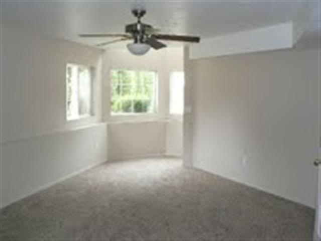 3926 E 35th - Photo 6