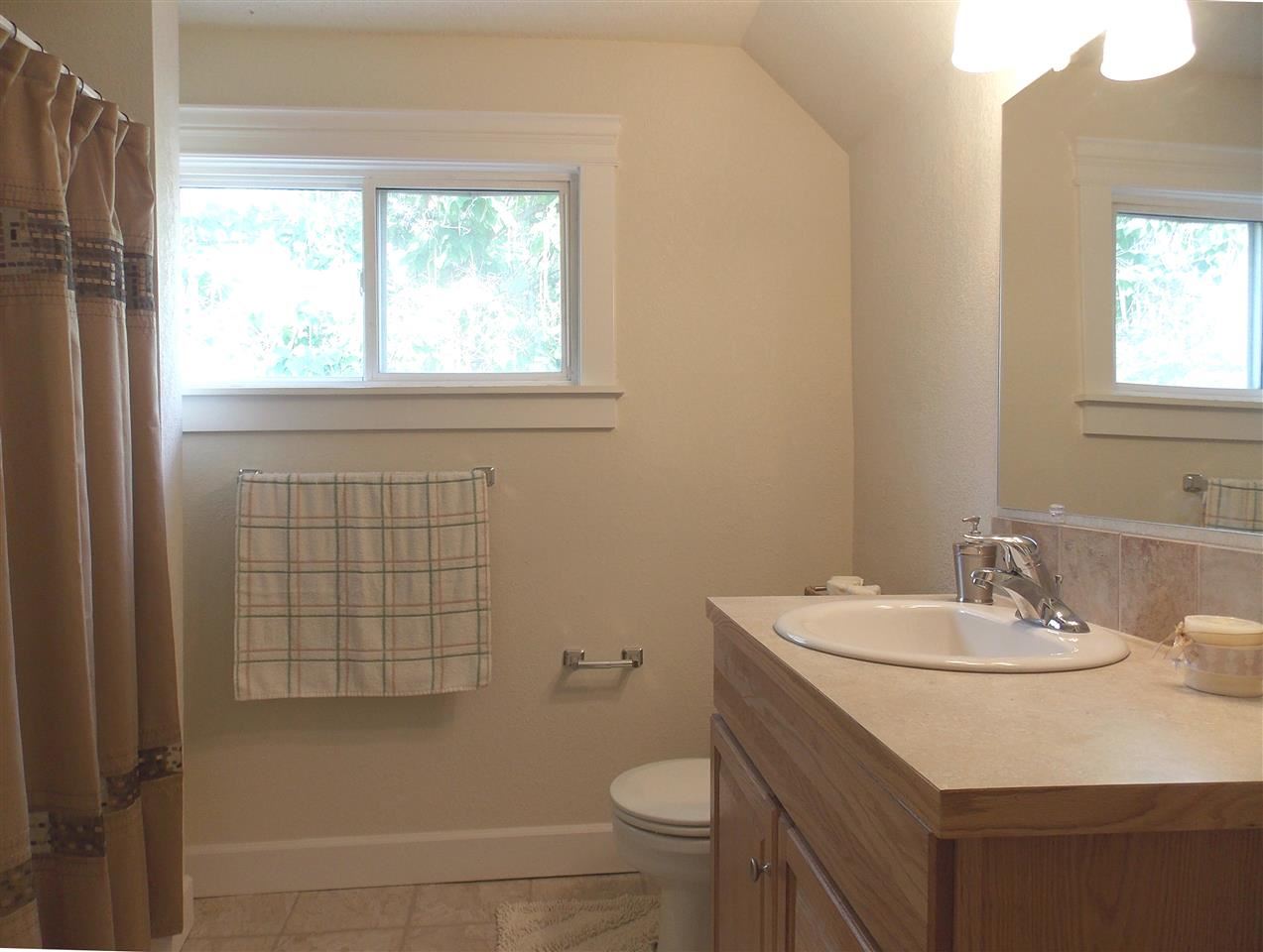 1103 W Grace Avenue - Photo 12