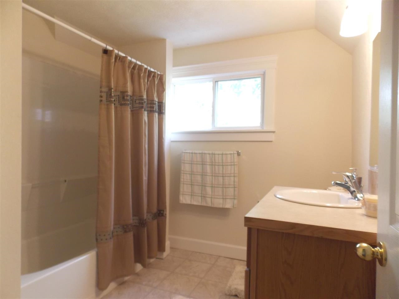 1103 W Grace Avenue - Photo 13