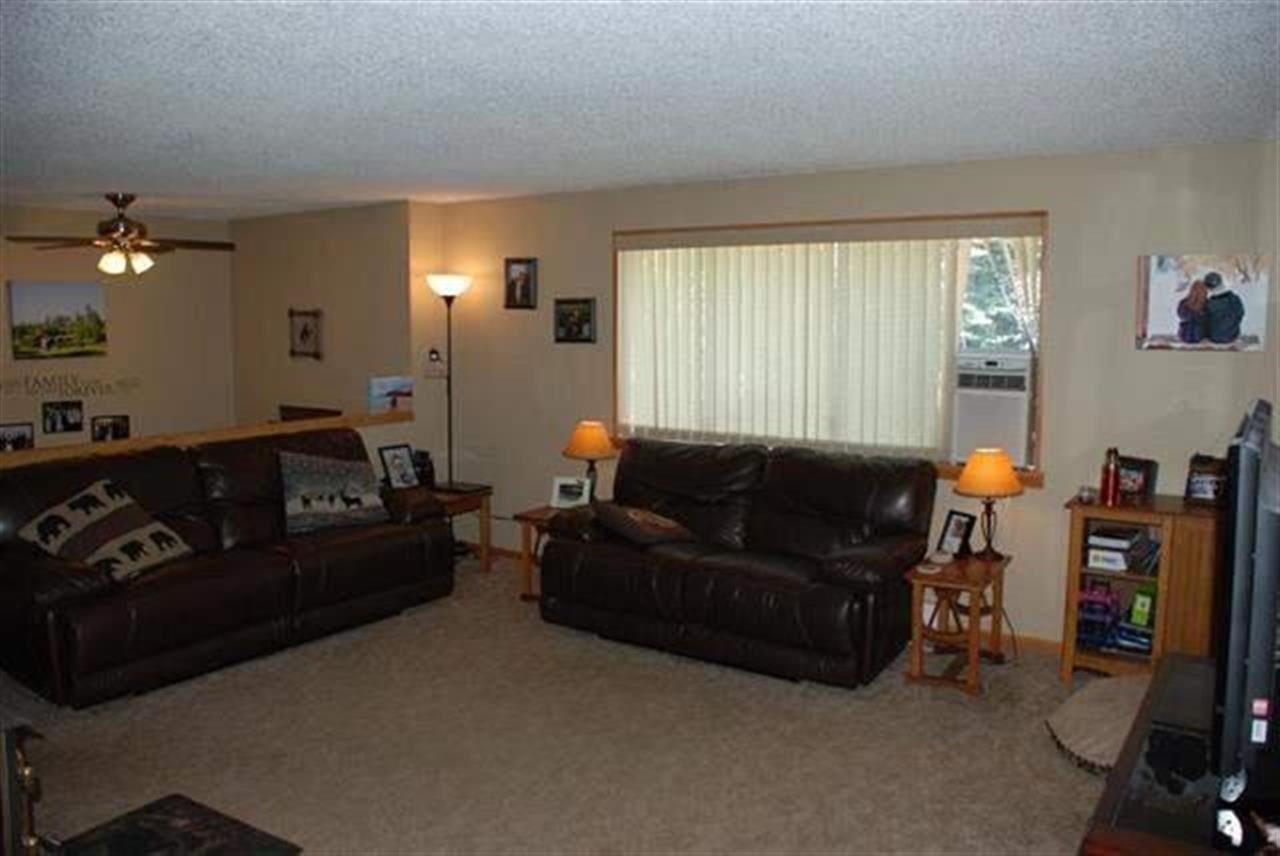 26908 E Wabash Ave - Photo 5