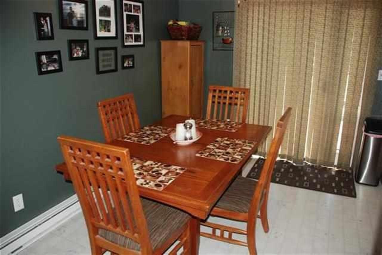 26908 E Wabash Ave - Photo 6