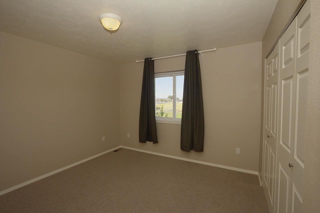 8021 N Five Mile Rd - Photo 13
