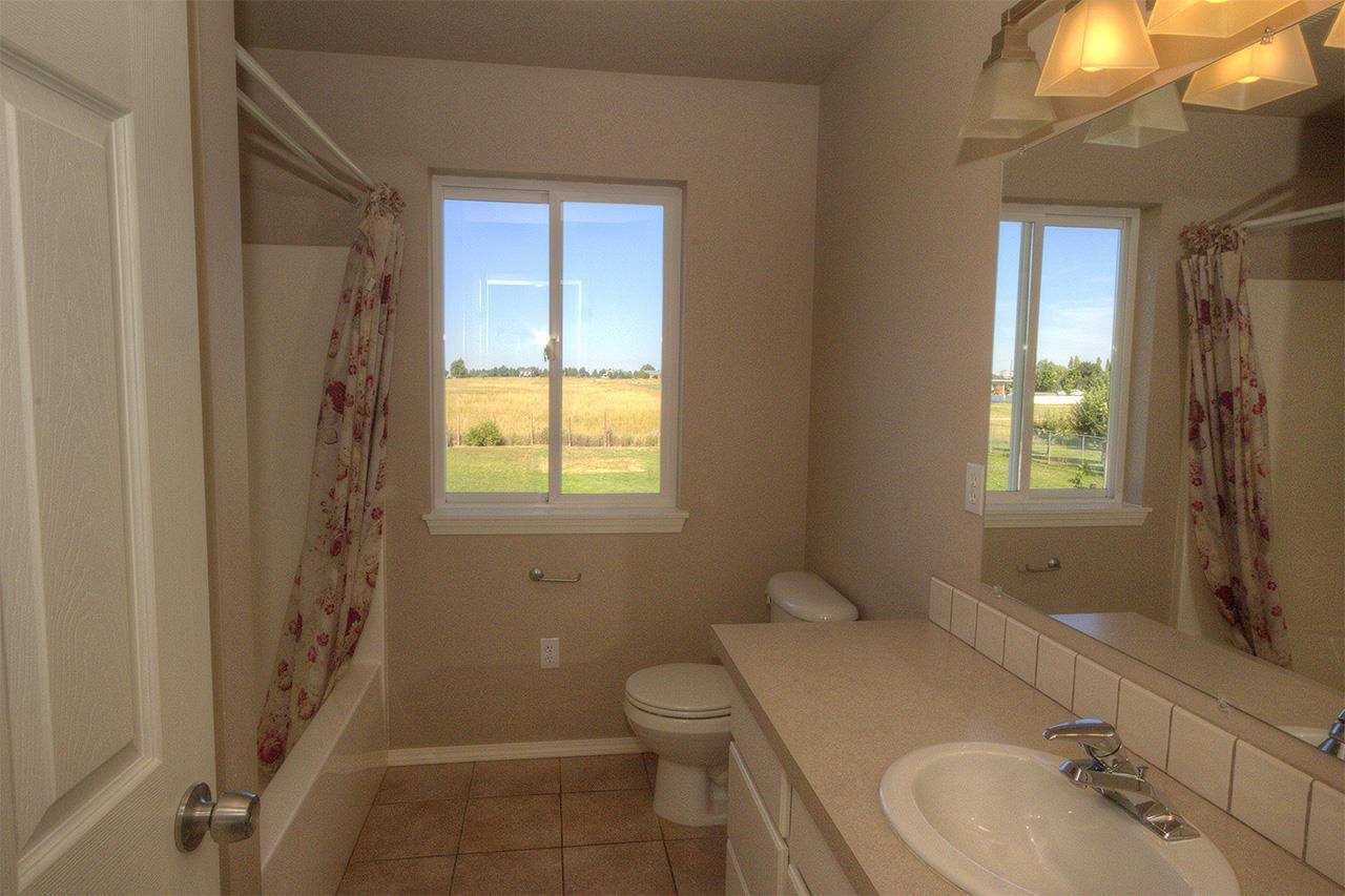 8021 N Five Mile Rd - Photo 14
