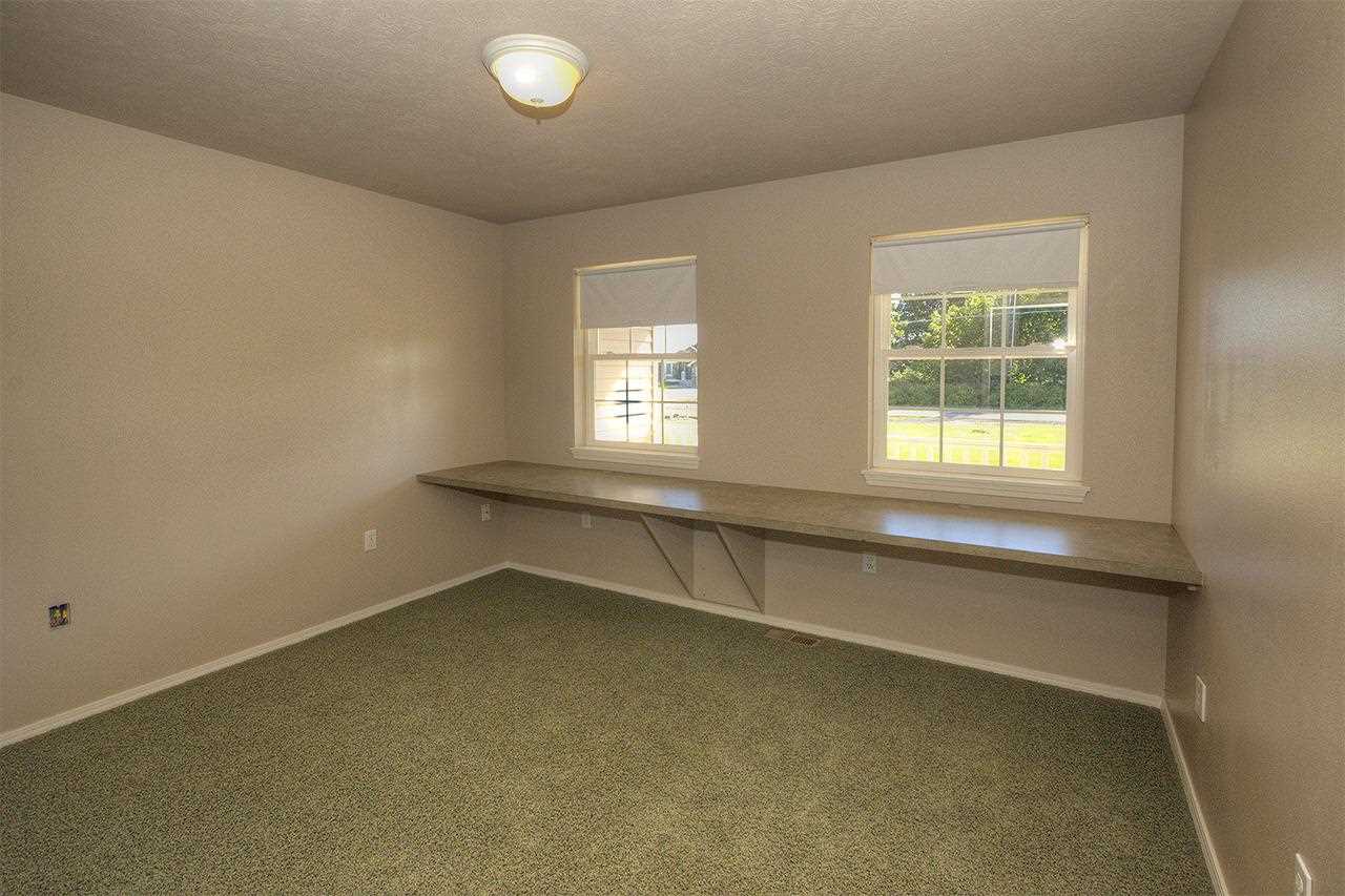 8021 N Five Mile Rd - Photo 8