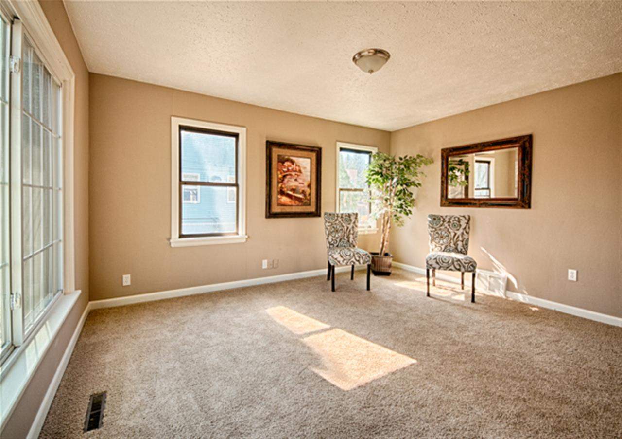 2703 N LAURA Rd - Photo 3