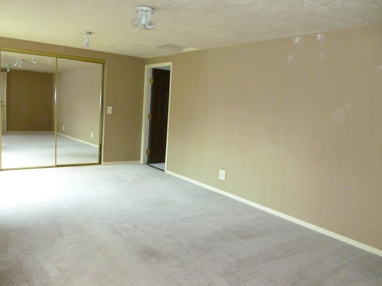 8227 E Frederick - Photo 8