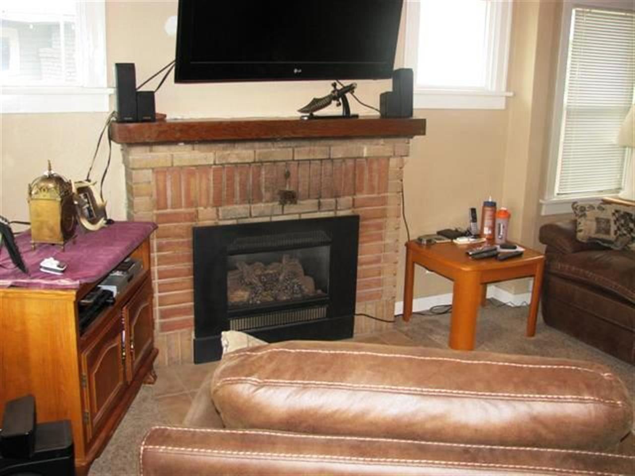 2117 W Sharp - Photo 3