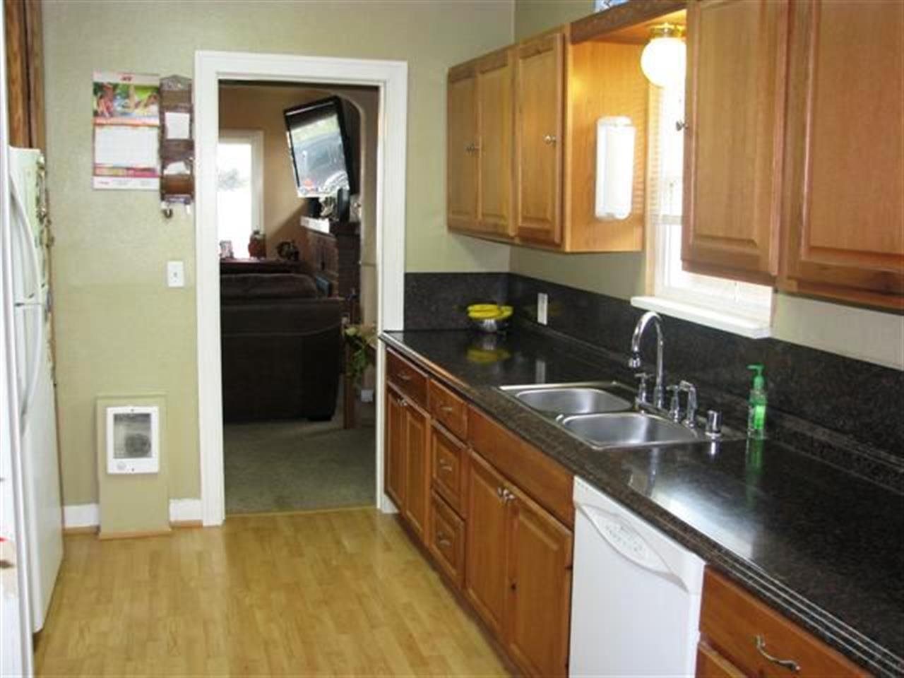 2117 W Sharp - Photo 6