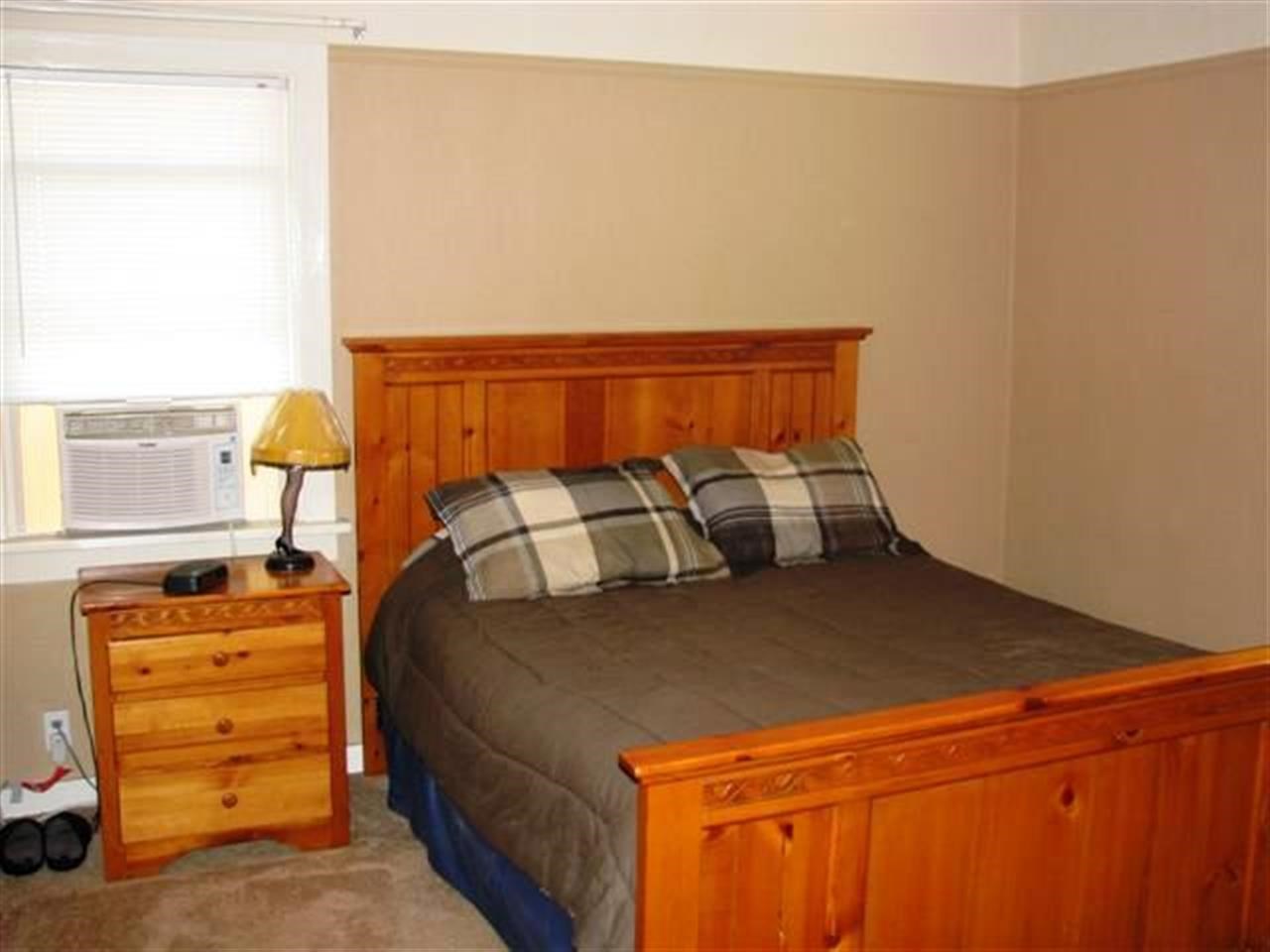 2117 W Sharp - Photo 8