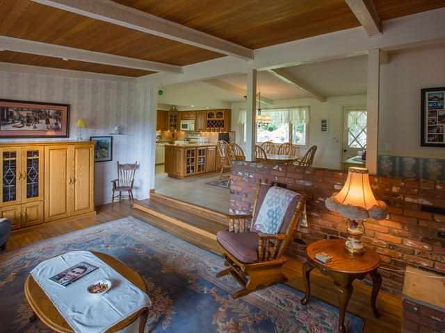15212 N Hazard Rd - Photo 6