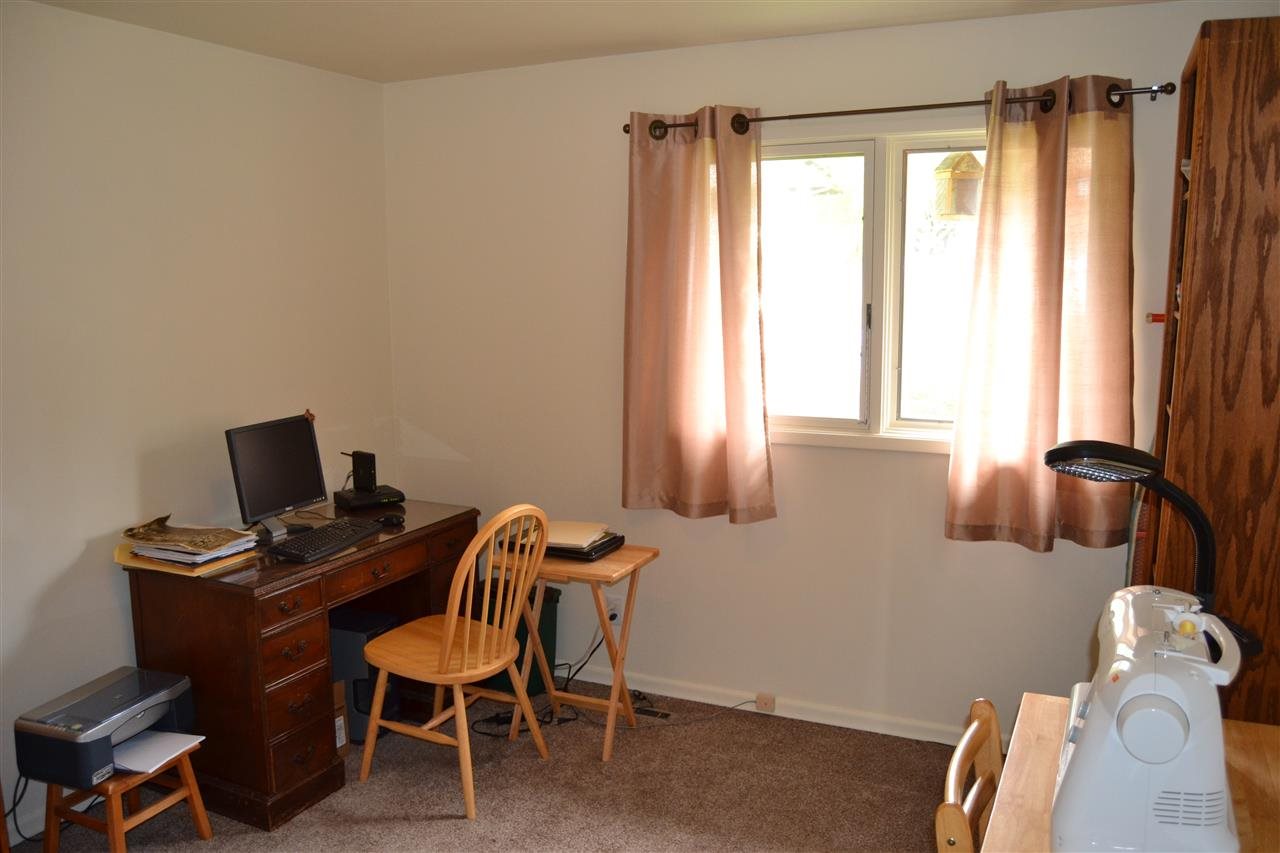 6317 N Sutherlin St - Photo 9