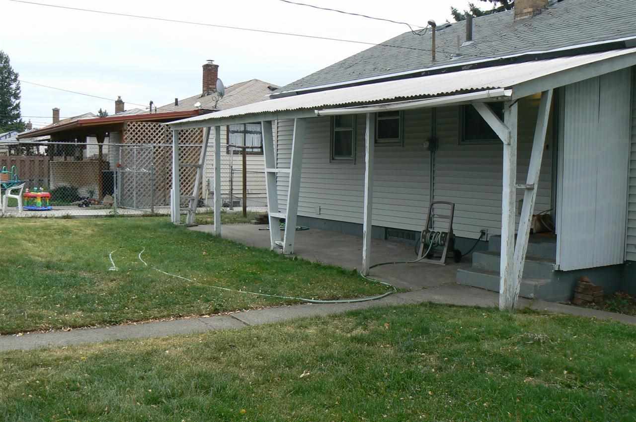 603 E Walton - Photo 4