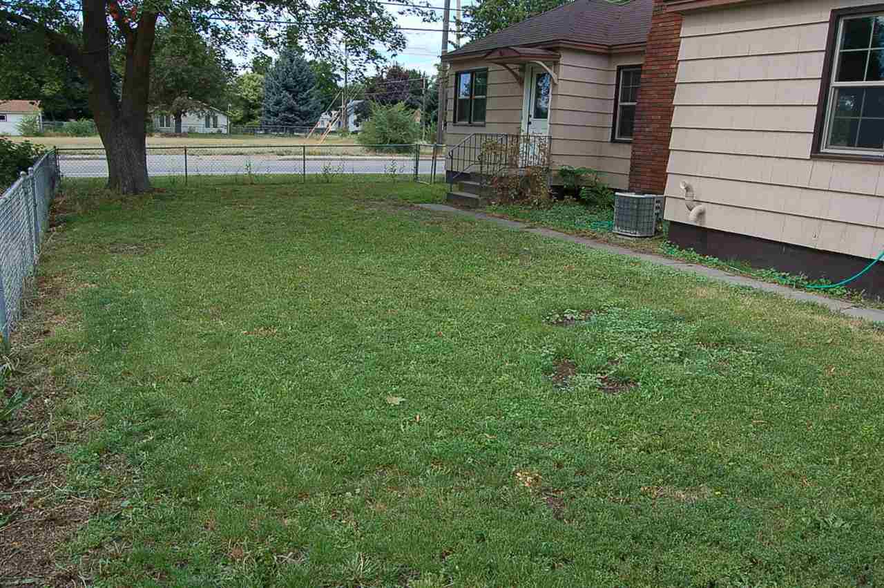 11504 E Valleyway Ave - Photo 19