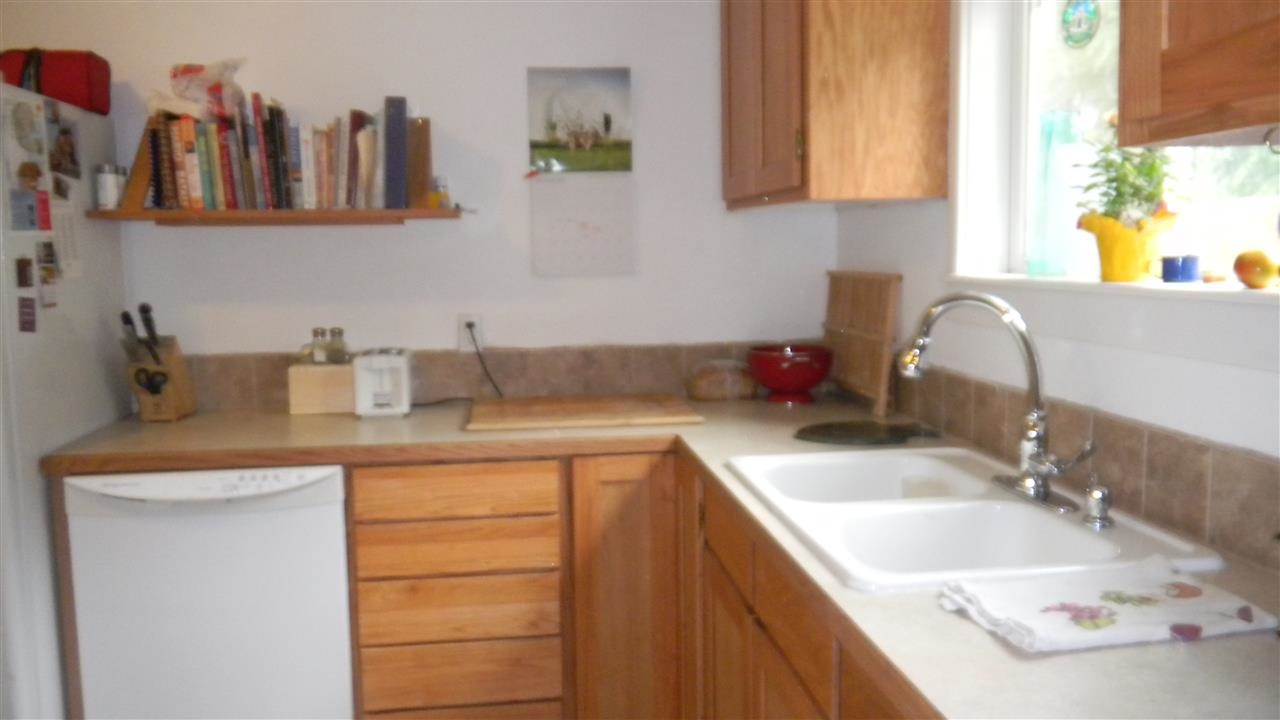 503 E A St - Photo 3