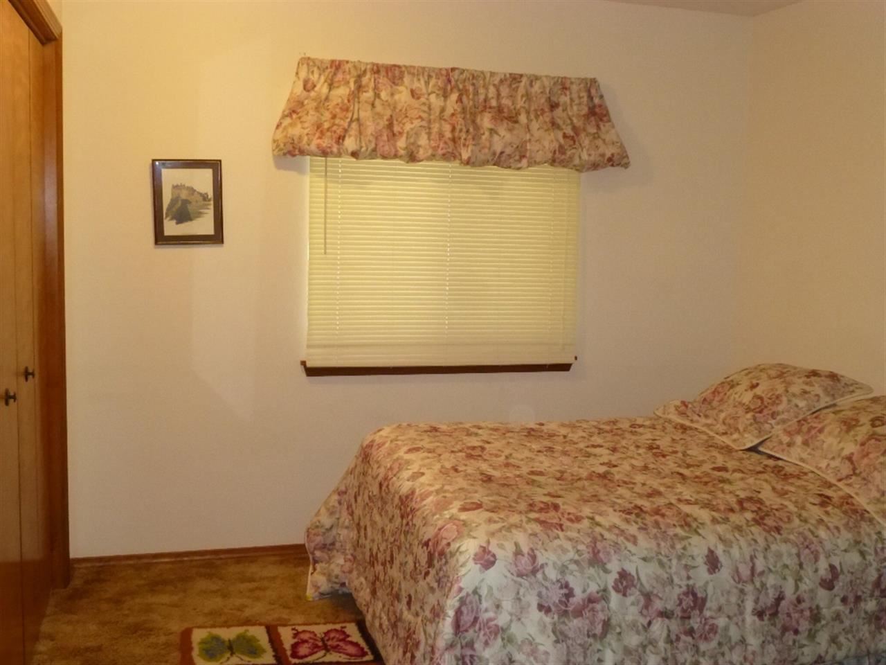 470 S Lake Dr. - Photo 12