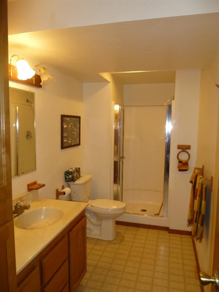 470 S Lake Dr. - Photo 15