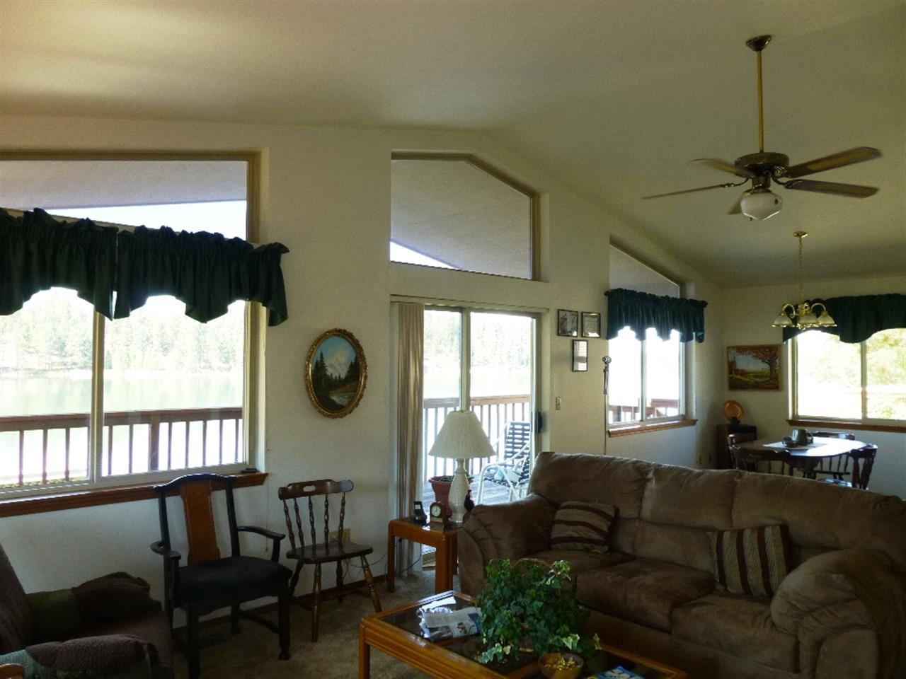 470 S Lake Dr. - Photo 4